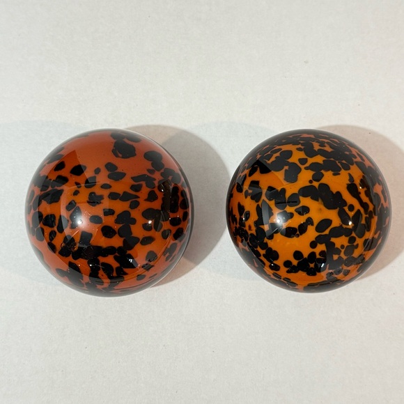 Leopard Spot Art Glass Paperweights – Set of 2 – Handblown Tortoiseshell Pattern - Picture 2 of 5